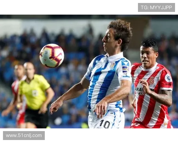 赫罗纳俱乐部再创历史新篇章球队展现强劲实力引发球迷热烈关注