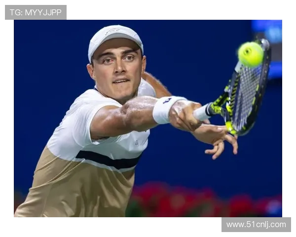 2025年男单网球职业排名解析 与世界顶尖球员的竞争格局分析