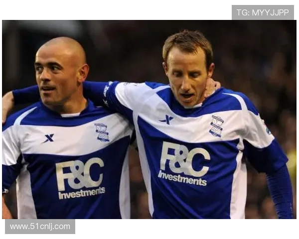 伯明翰俱乐部历史沿革及其在英格兰足球中的重要地位探讨